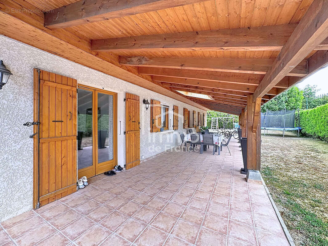 Maison Bellegarde Sur Valserine 5 pièce(s) 103 m2 - photo 16