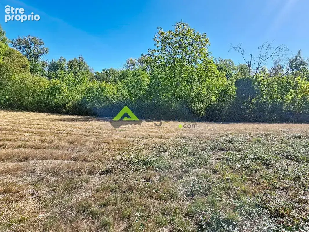 Photo Terrain à Gueret au prix de 25 000€
