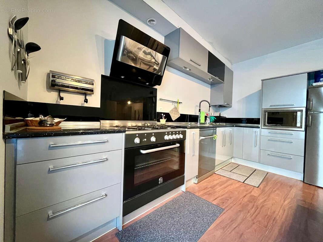 Au coeur du quartier plage, appartement 5 pièces avec superbe terrasse - photo 9