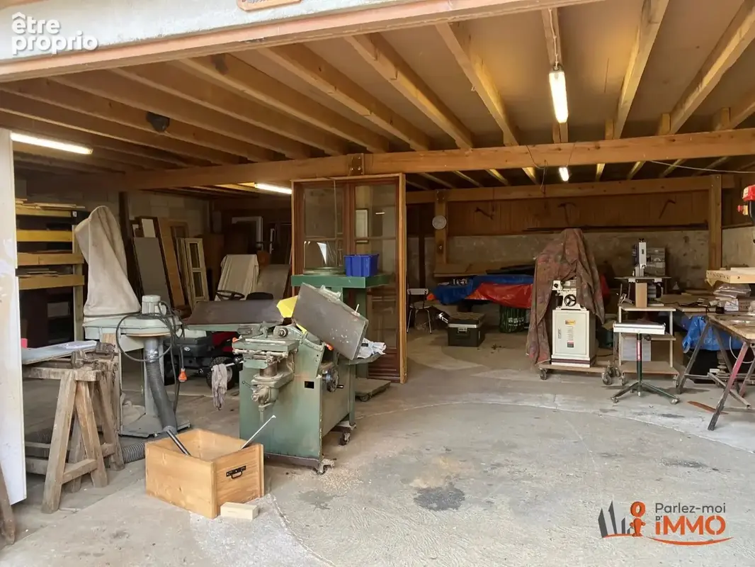 Ancienne ferme avec grandes dépendances - photo 18