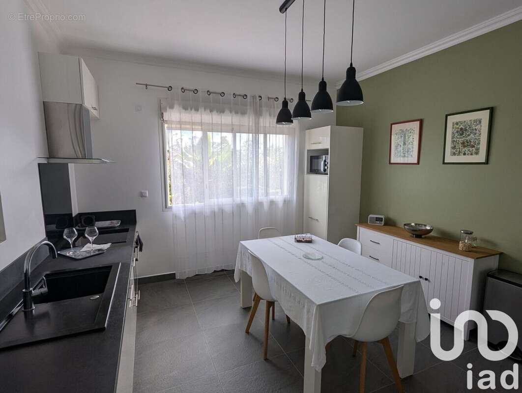 Photo 2 - Maison à LA PLAINE-DES-PALMISTES