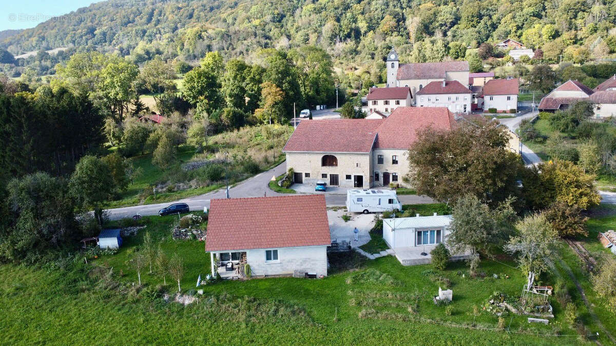 Maison à SANCEY-LE-GRAND