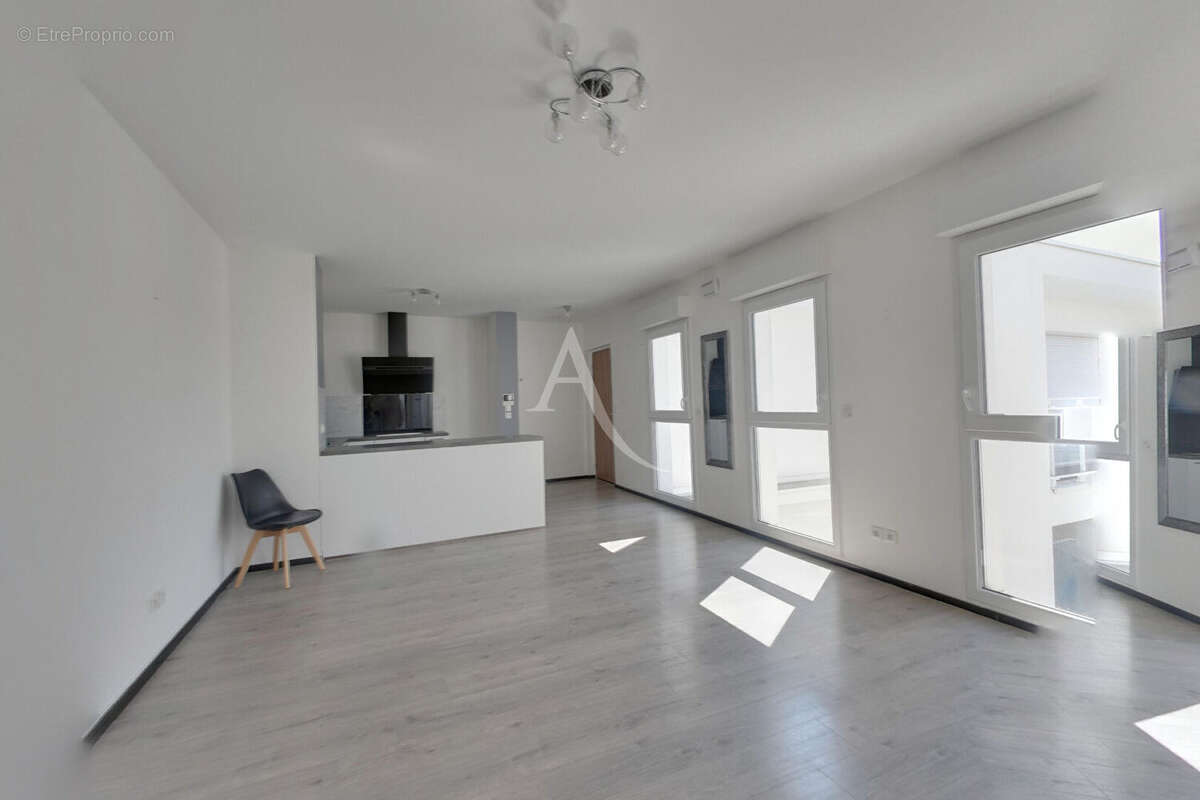 Appartement à ROMAINVILLE