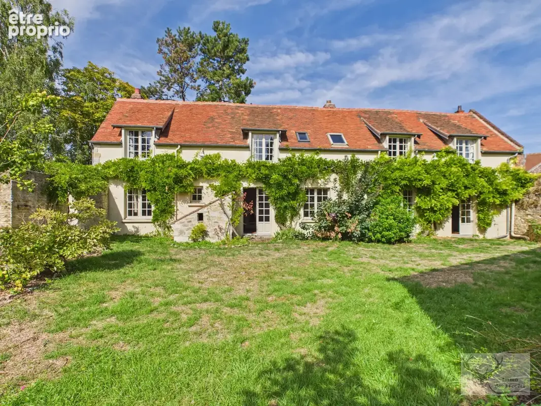 Photo Maison à Estrees-Saint-Denis au prix de 344 850€