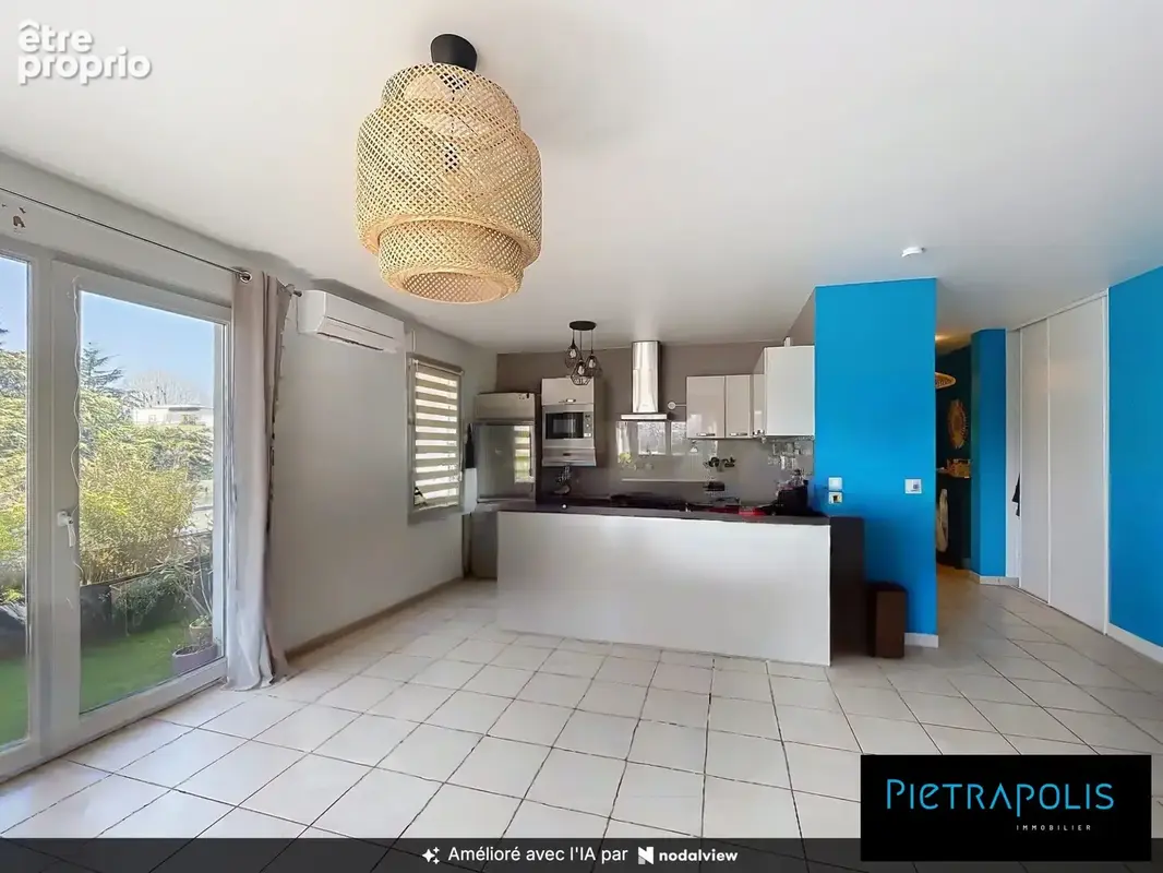 Appartement 78 m² à Saint-Priest  - photo 3