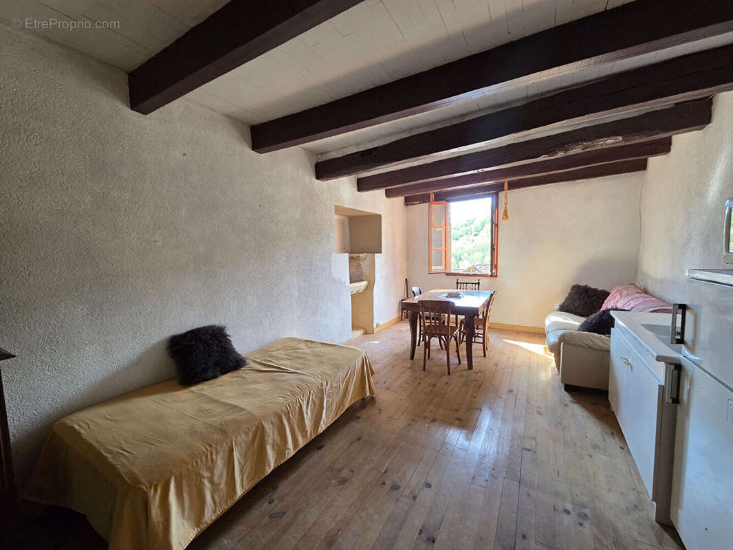 Maison à CAYLUS