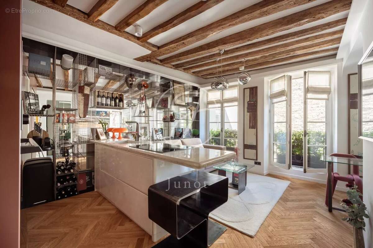 Appartement à PARIS-5E