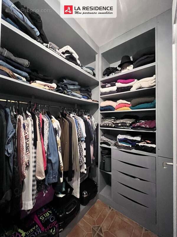 Appartement à PLAISIR