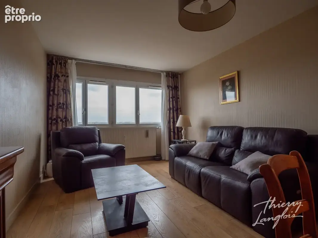 Appartement à MONS-EN-BAROEUL
