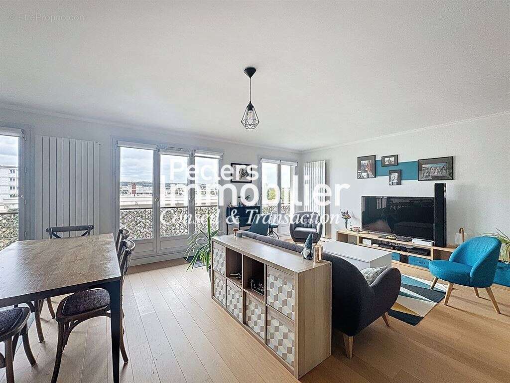 Appartement à RUEIL-MALMAISON