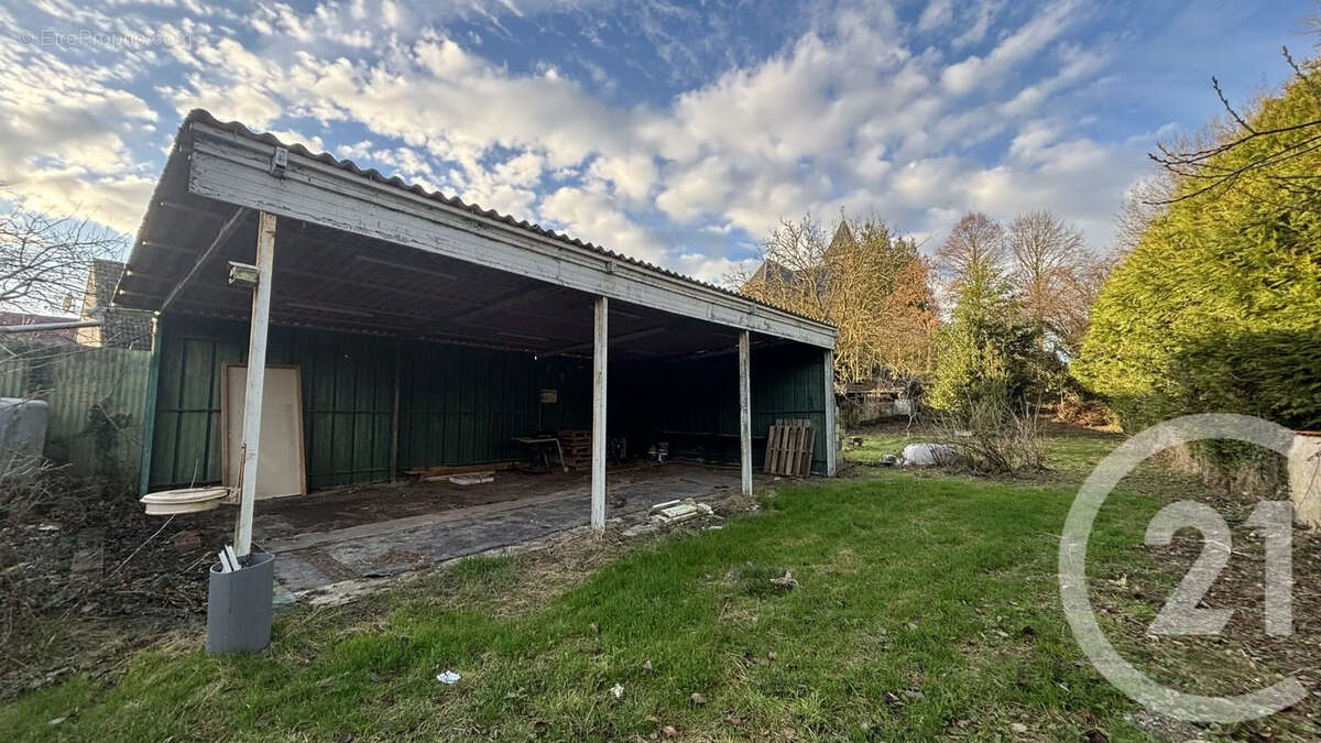 Terrain à BRANCOURT-LE-GRAND