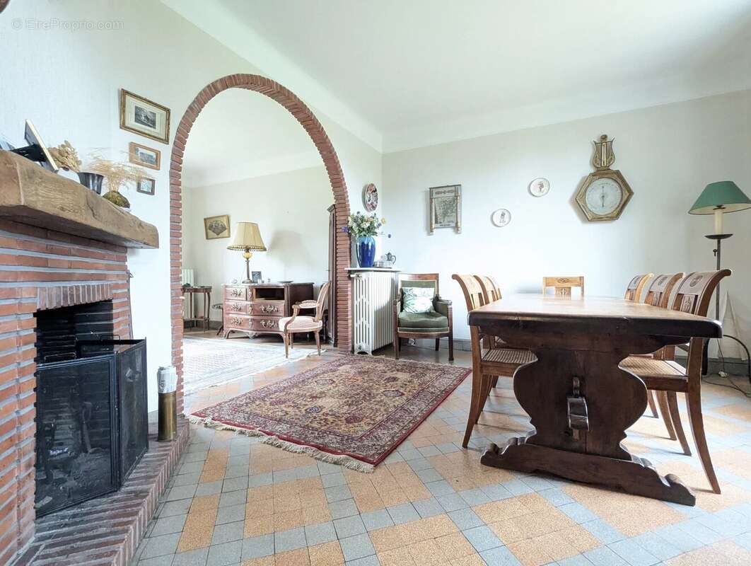 Maison à MISEREY
