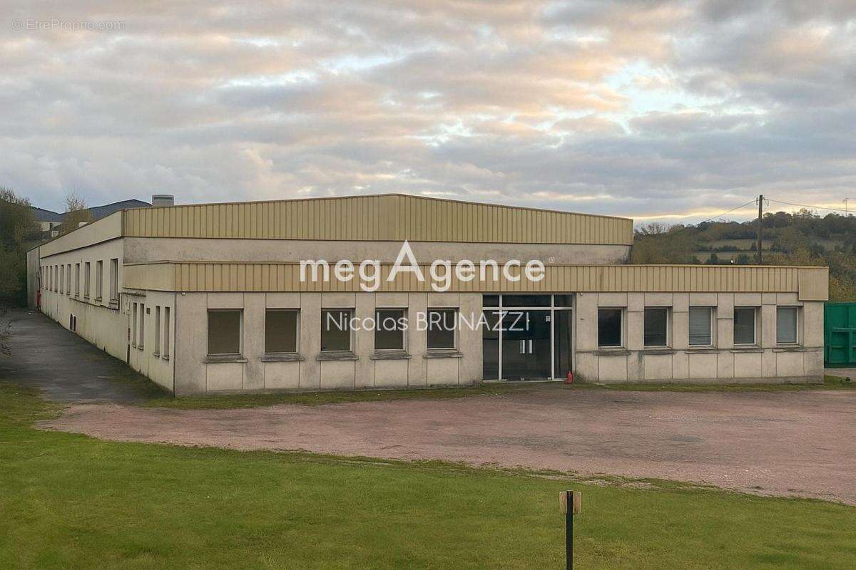 Bâtiment industriel de 2112 m² Zone Industrielle 61120 Vimoutiers - photo 3