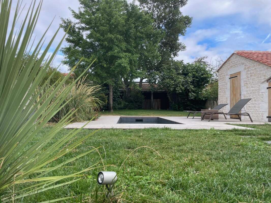 Maison à LA ROCHELLE