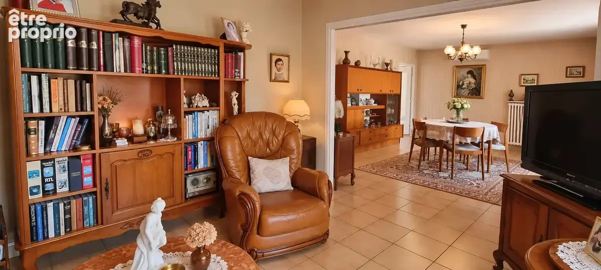 Maison plain pied avec veranda sur 454 m² de jardin - photo 6