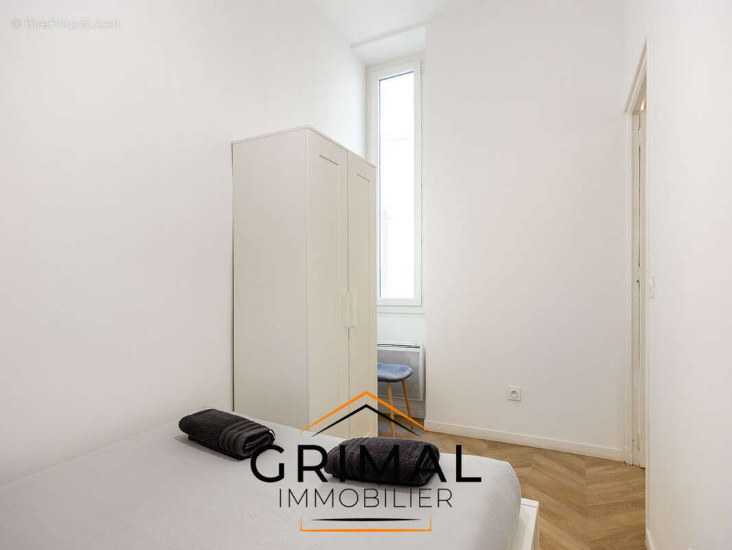 Appartement à MARSEILLE-2E