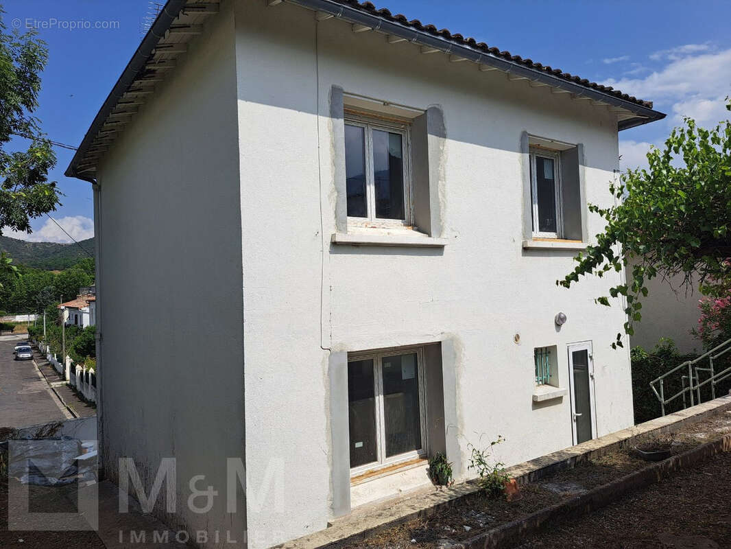 Maison à QUILLAN