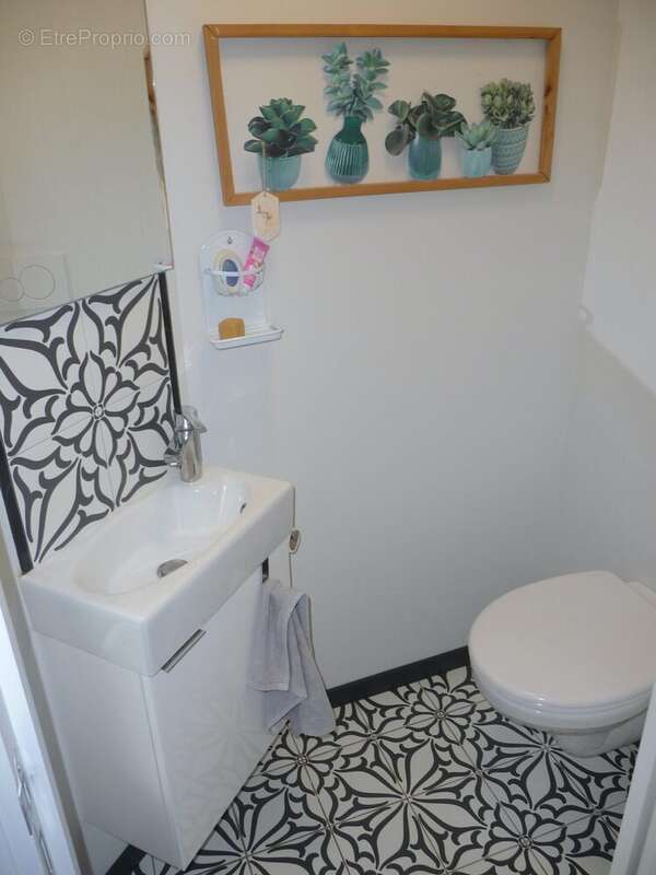 Maison à ARGENTRE-DU-PLESSIS