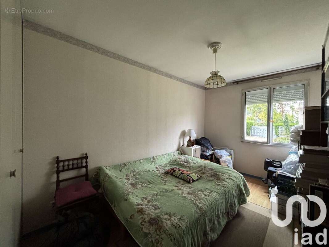 Photo 6 - Maison à LAMORLAYE