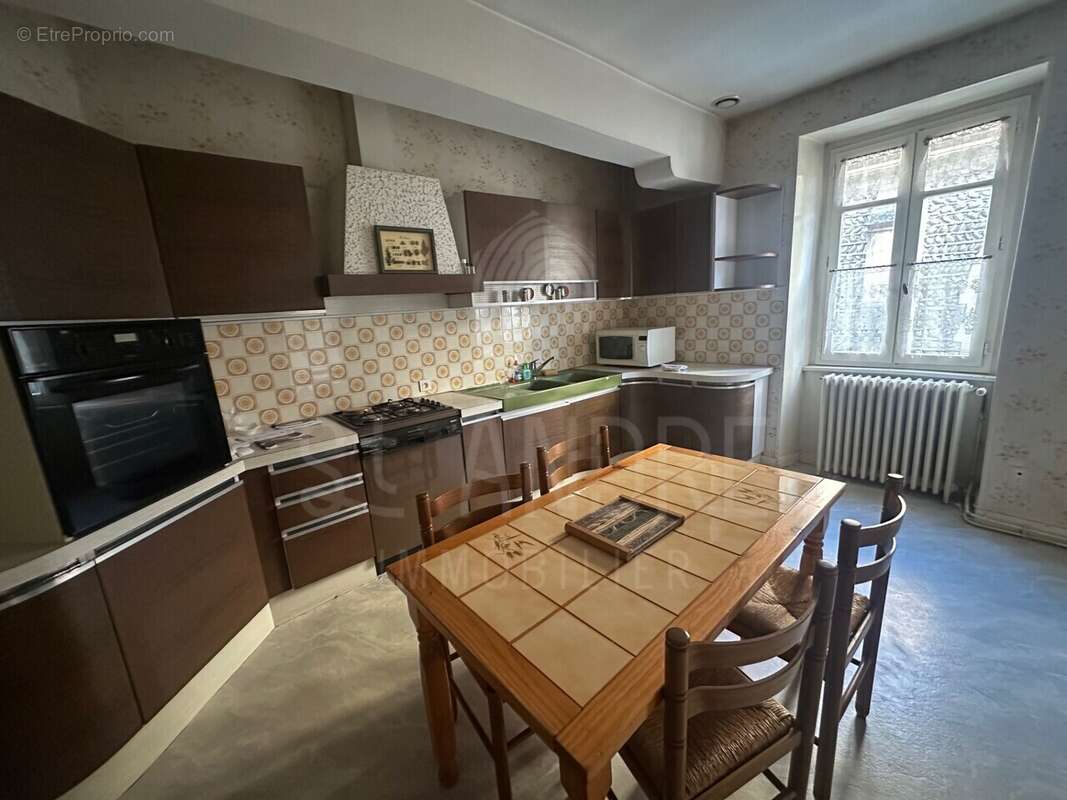 Appartement à BEAUREPAIRE