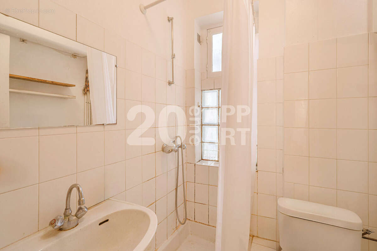 Appartement à PARIS-20E