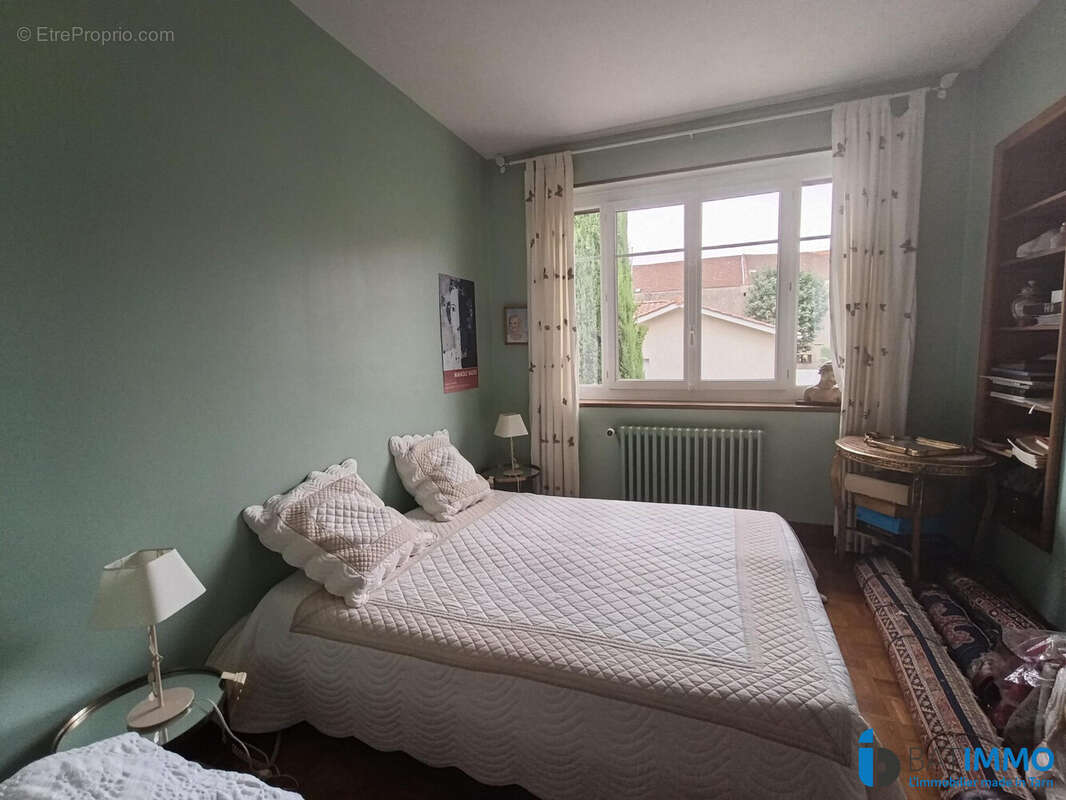 Maison 280 m² à Mazamet  - photo 7