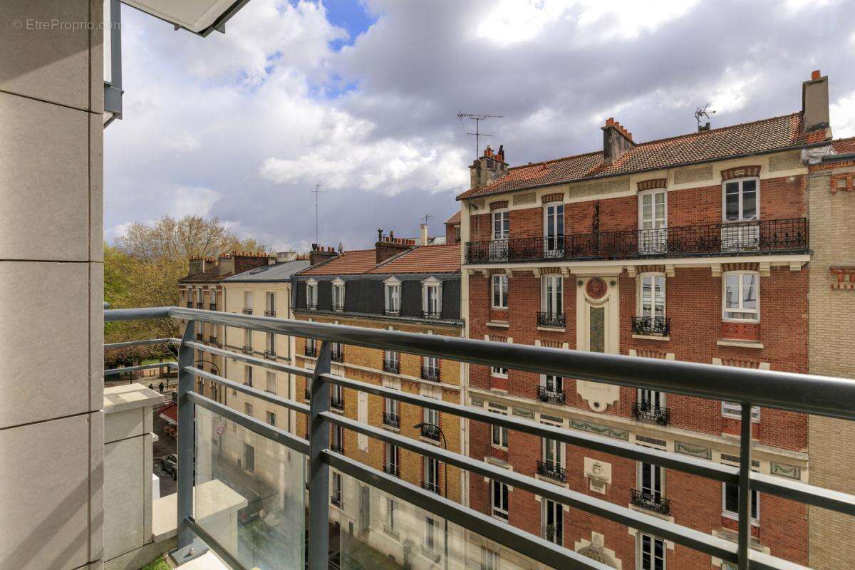 Appartement à CLICHY