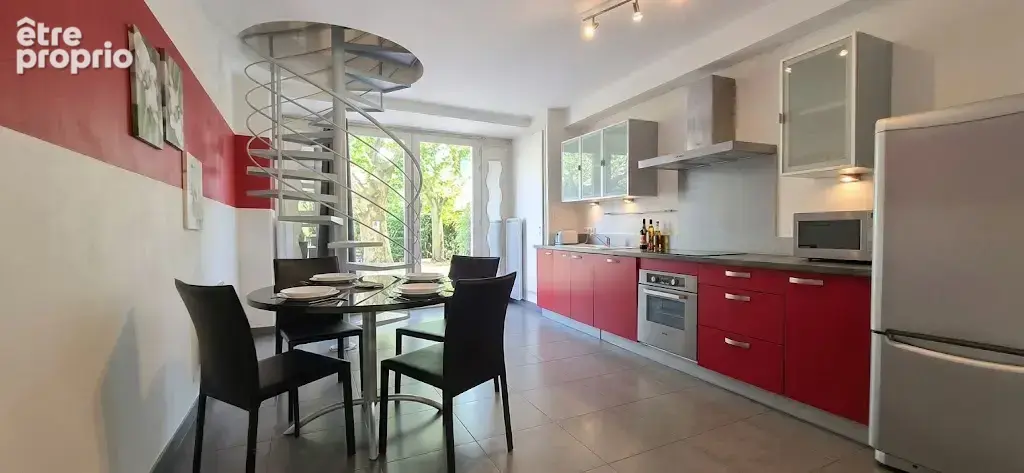 L’hospitalet-du-larzac   une jolie maison de village pleine de charme - photo 3
