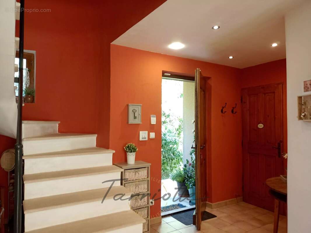 Maison à SAINT-THOME