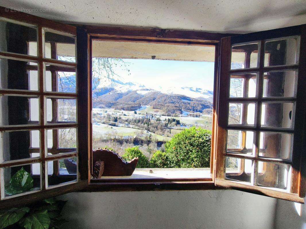 Maison à CAMPAN