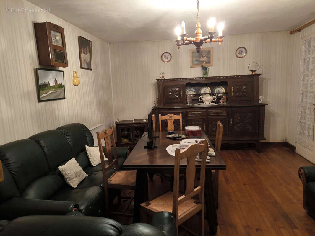 Appartement à CHABANAIS