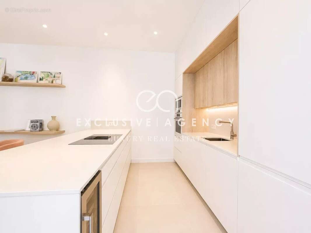 Cannes vente Appartement 132m² avec patio intérieur de 110 m² - photo 3