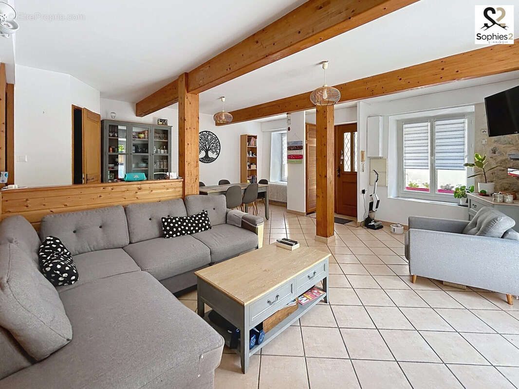 Maison à CLAIX