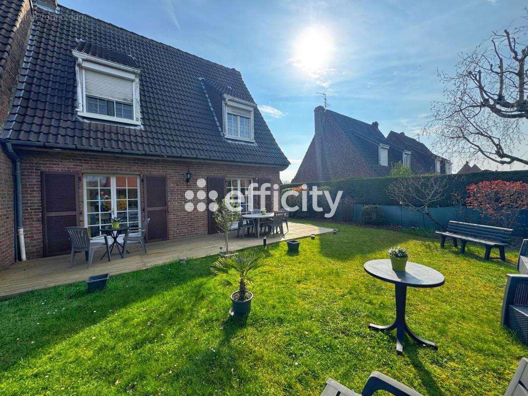 Maison à VENDEVILLE