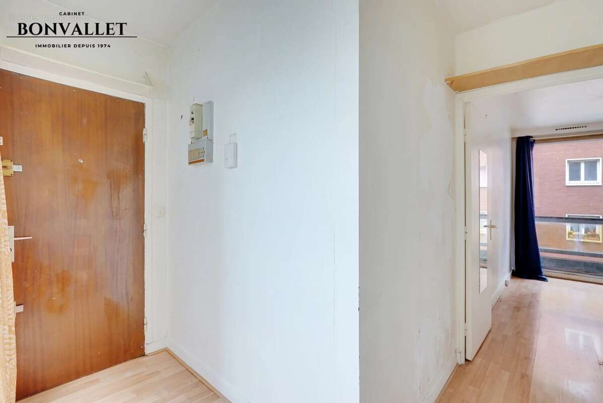 Appartement à PARIS-15E