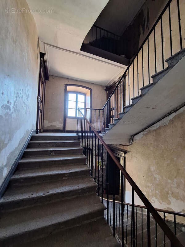 Maison à SUGERES