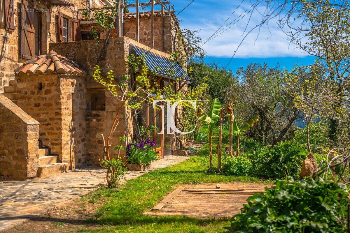 Maison à LES VANS