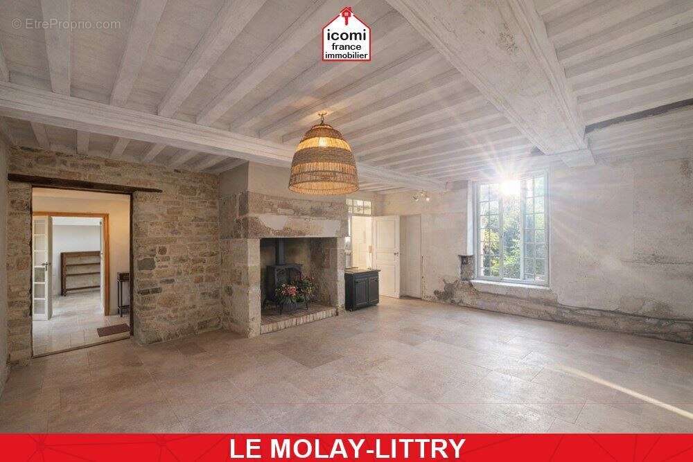 Maison à LE MOLAY-LITTRY