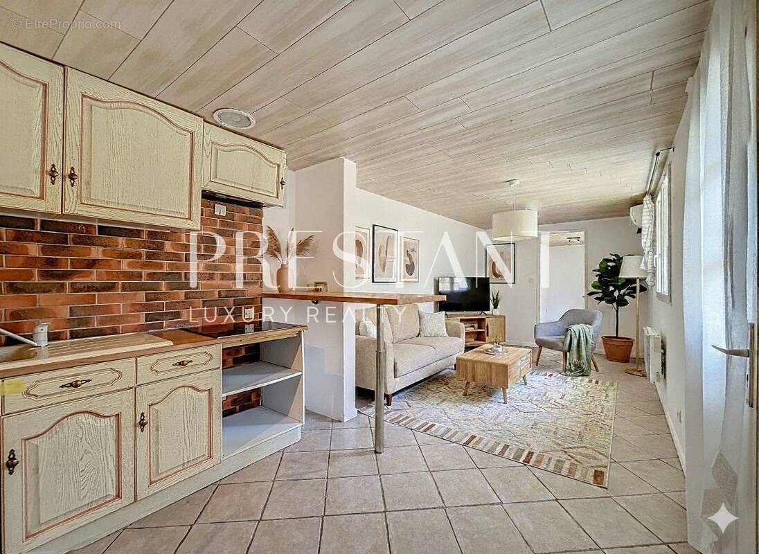 Appartement à PESSAC