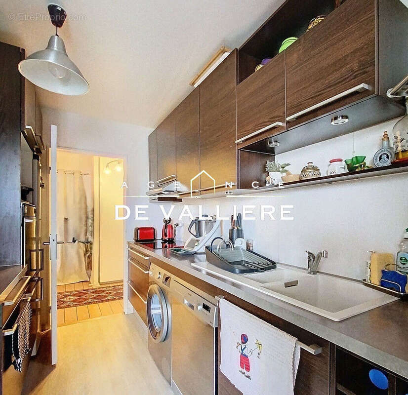 Appartement à SURESNES