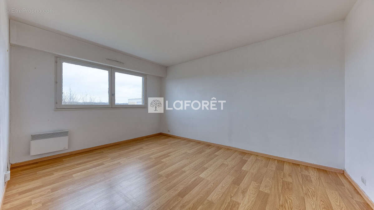 Appartement à ROISSY-EN-BRIE