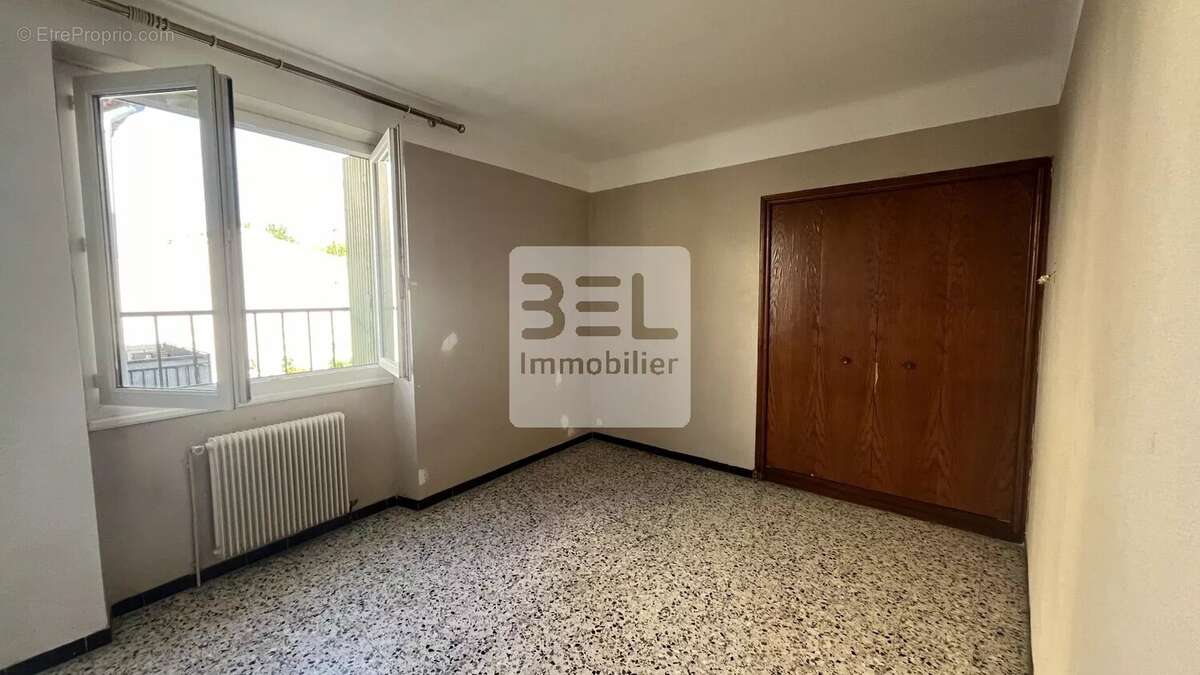 Ideal investisseur local commercial et appartement type 4 - photo 7