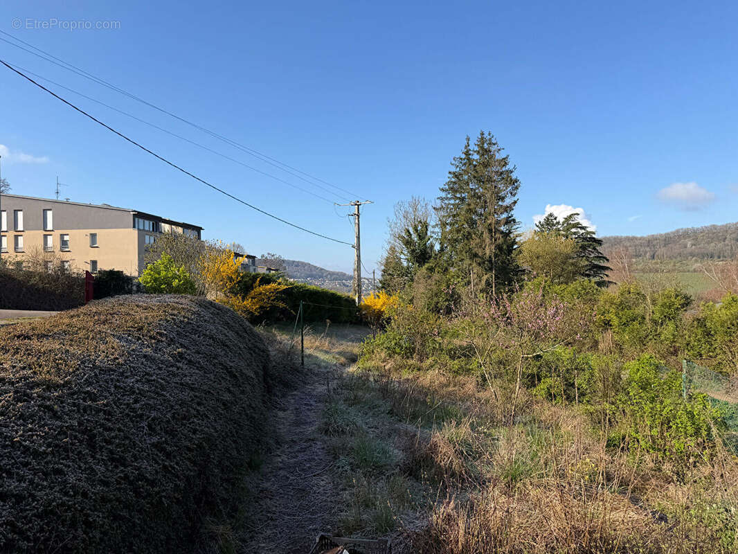 Terrain constructible à Apach 359 m2 - photo 3