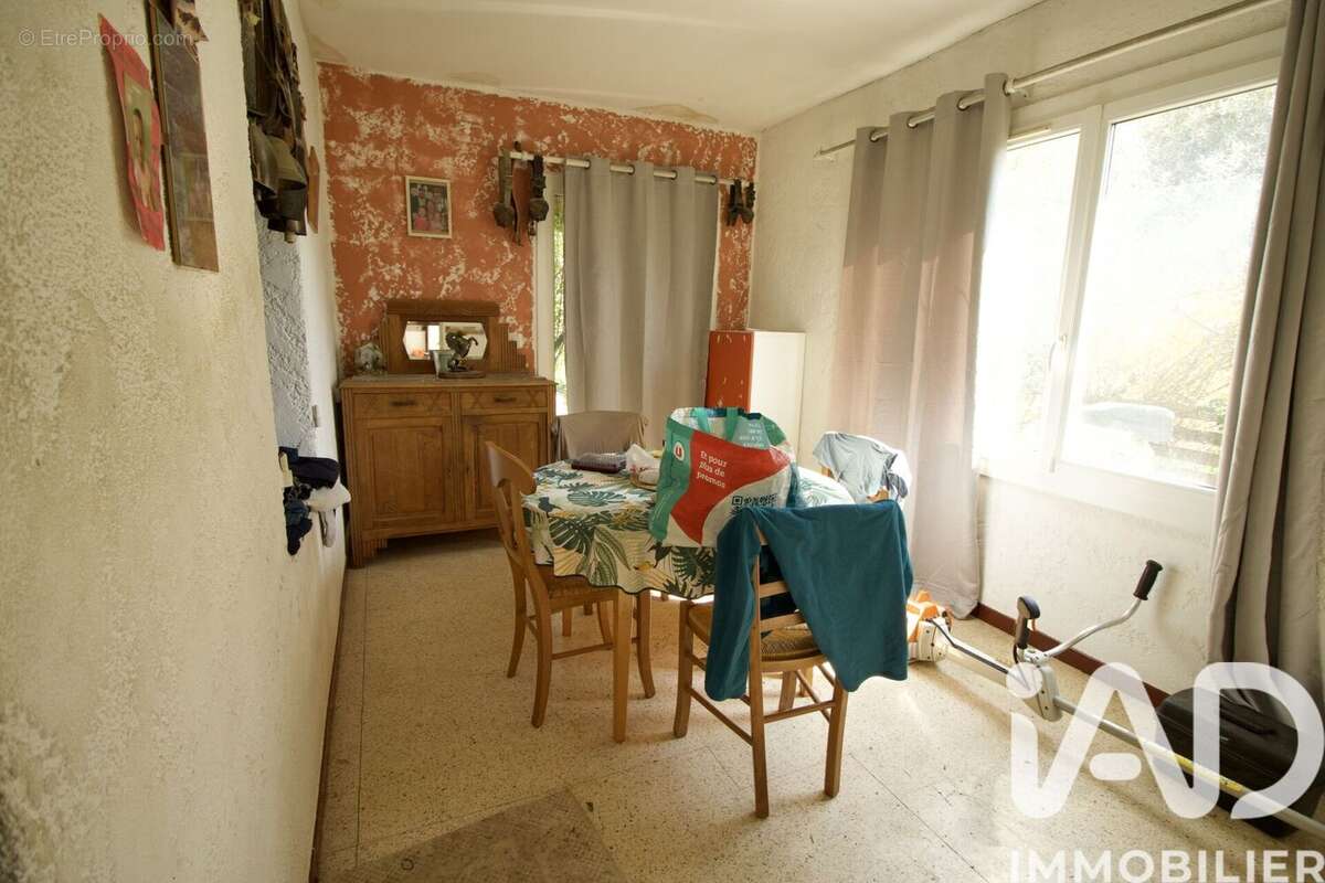 Photo 5 - Maison à VENTABREN