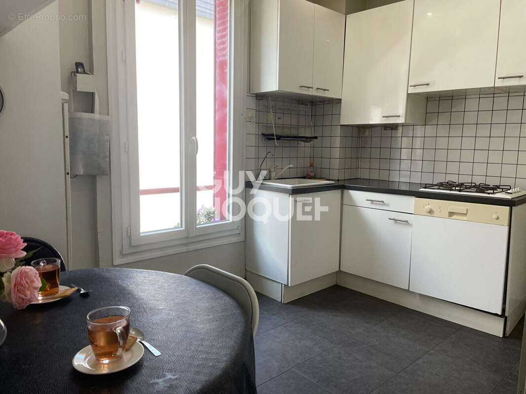 Maison à ROSNY-SOUS-BOIS