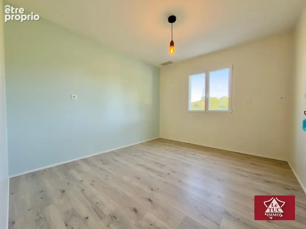 Maison contemporaine avec 4 chambres et grand jardin. - photo 13