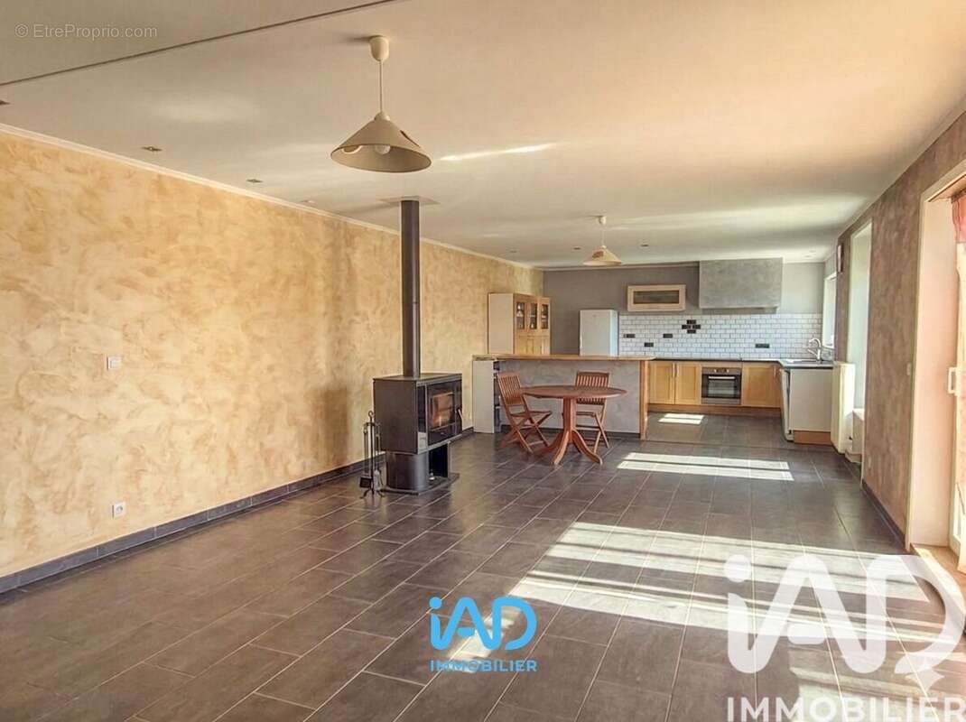 Photo 5 - Maison à BENNECOURT