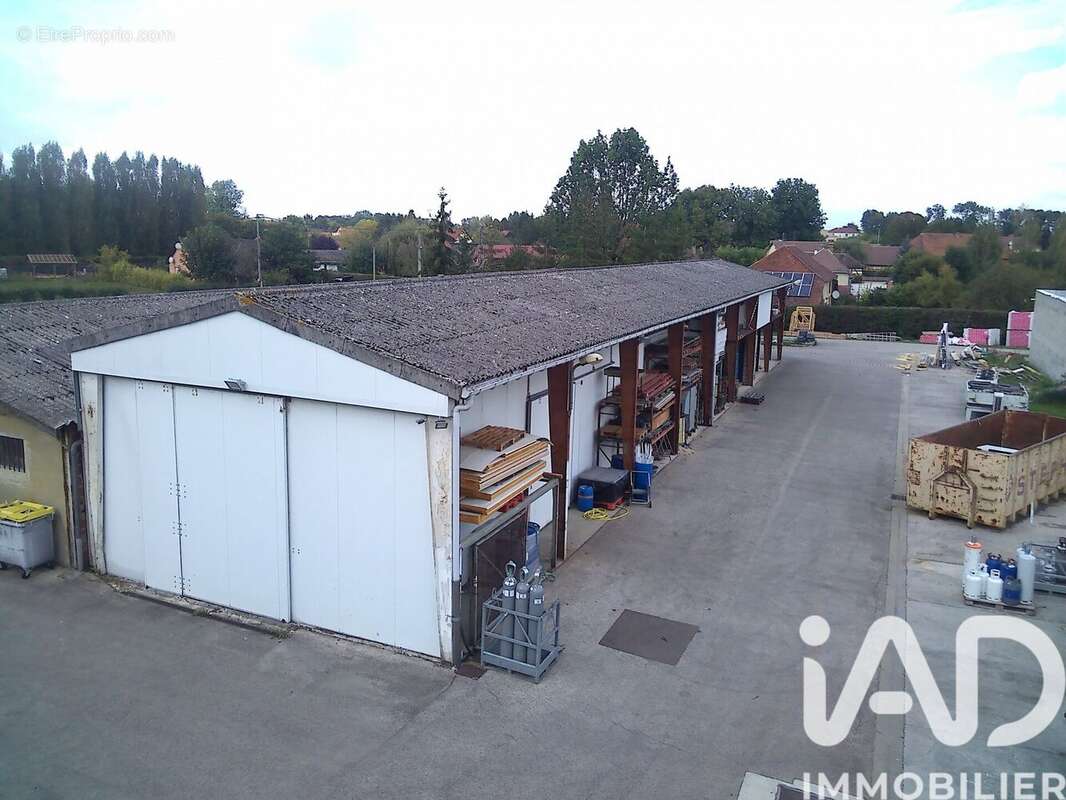 Appartement 1000 m² à Ruvigny  - photo 2