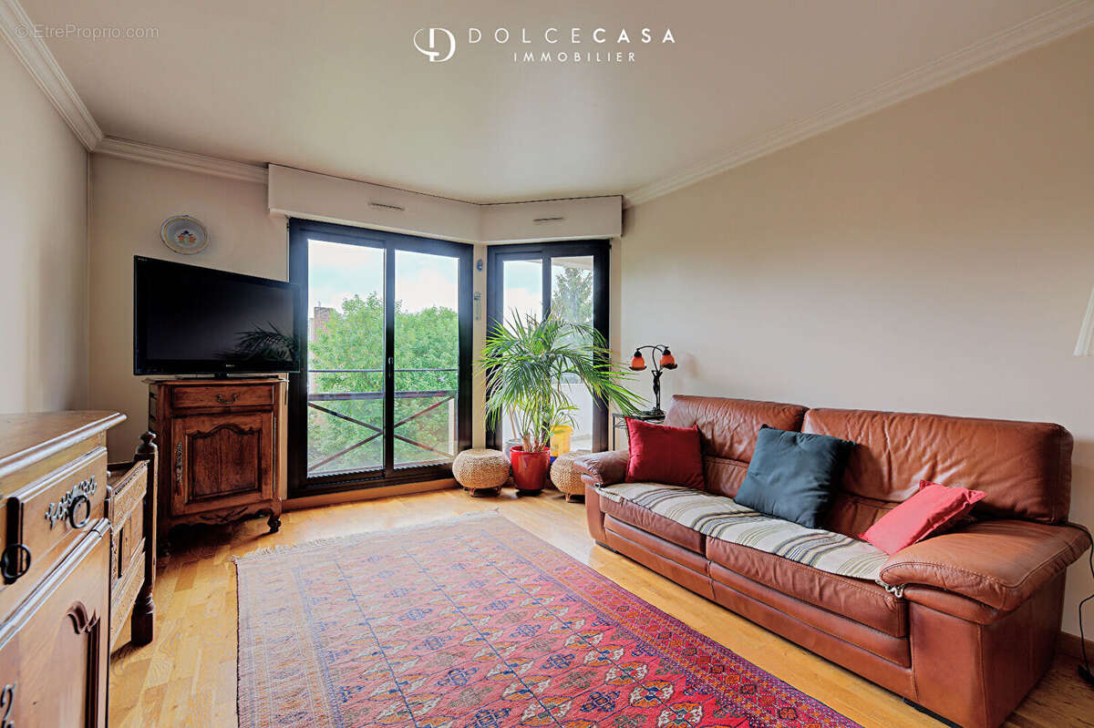 Appartement à LE PERREUX-SUR-MARNE