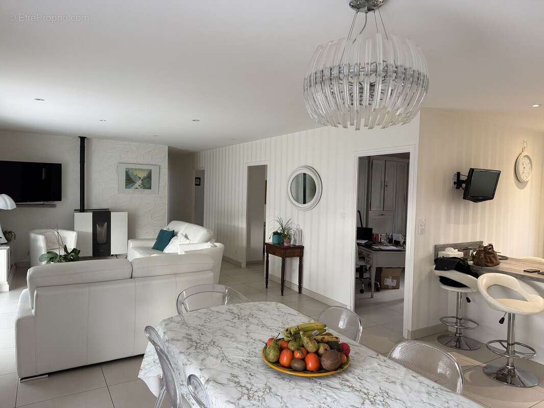 Maison à SAINT-DENIS-EN-VAL